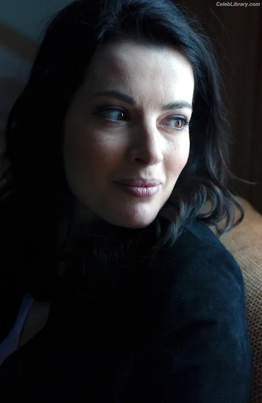 Nigella Lawson photo 8 of 355
