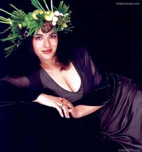 Nigella Lawson photo 17 of 355
