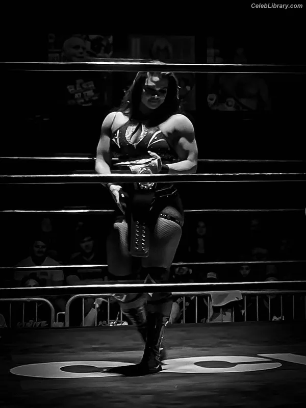 Nikki Blackheart photo 15 of 177