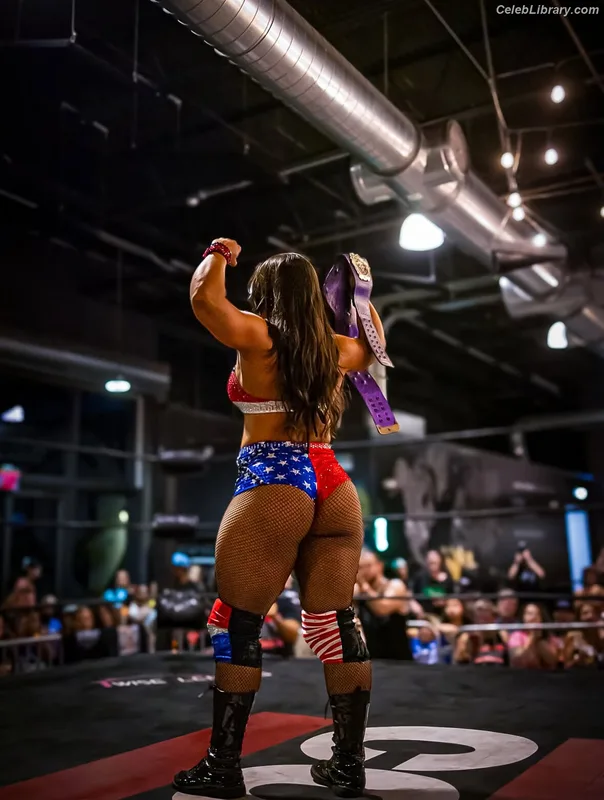 Nikki Blackheart photo 9 of 177
