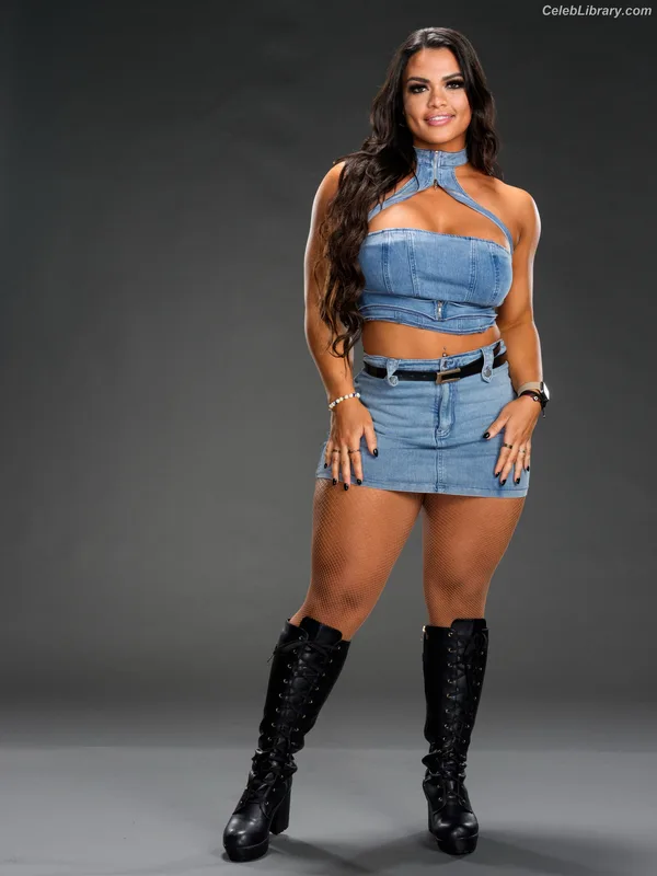 Nikki Blackheart photo 3 of 177