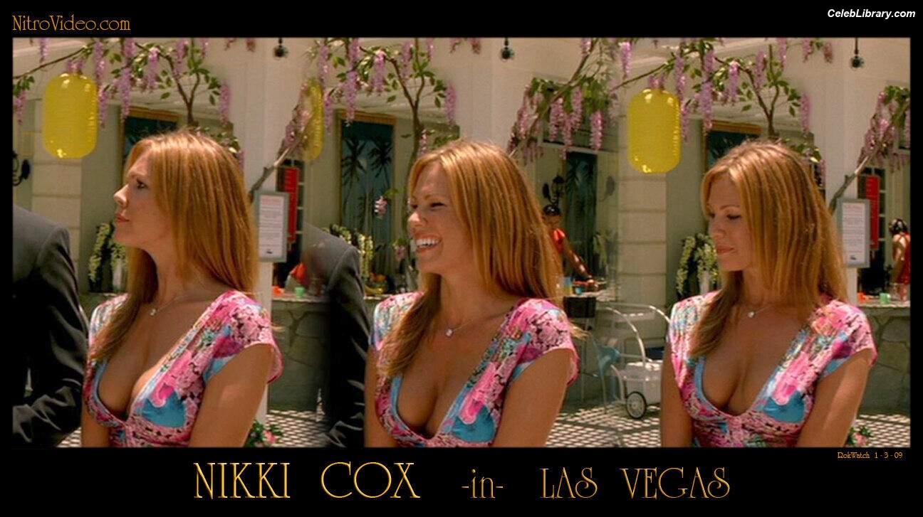 Nikki Cox photo 10 of 239