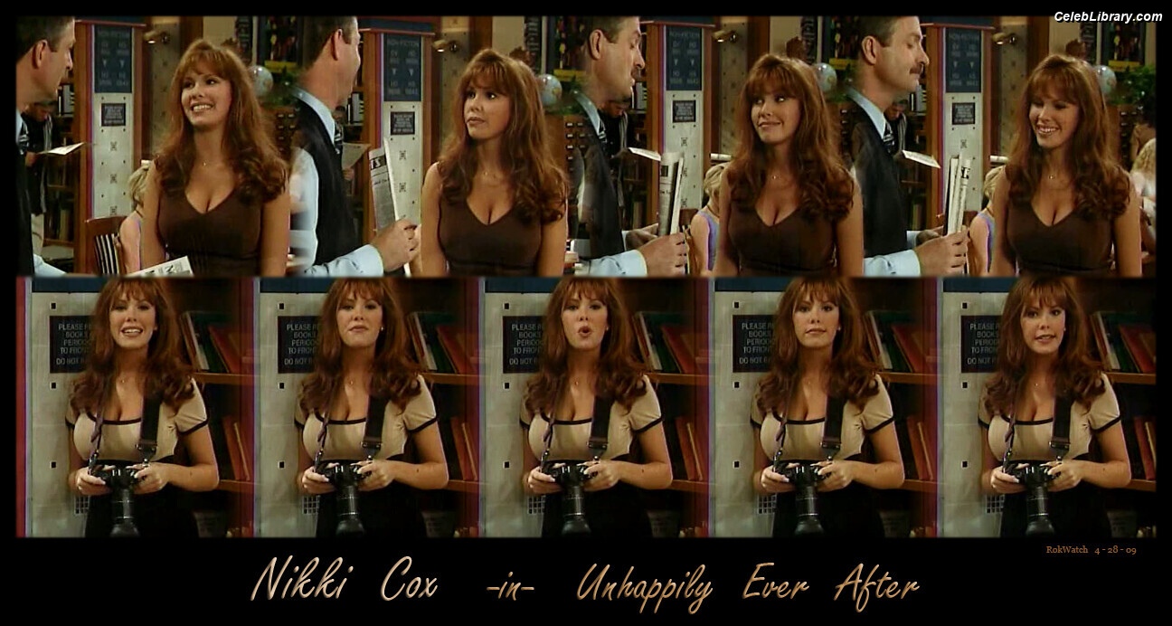 Nikki Cox photo 8 of 239