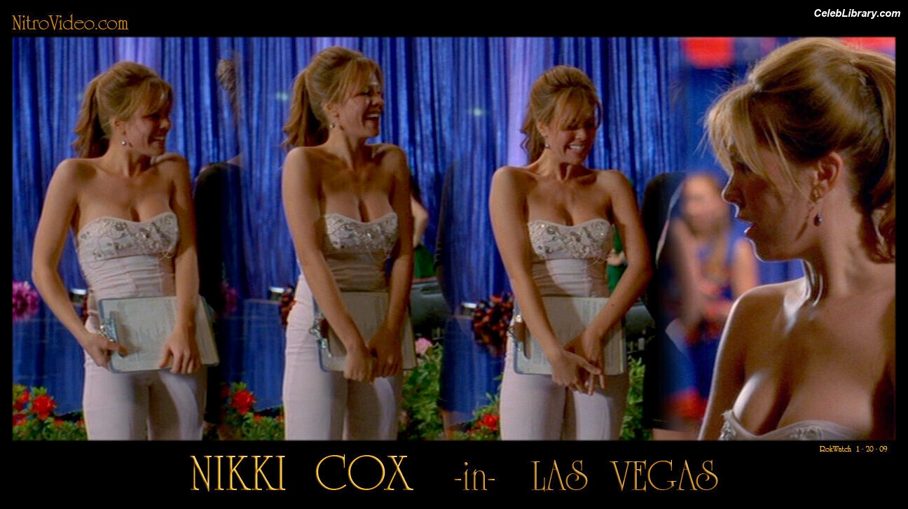 Nikki Cox photo 23 of 239