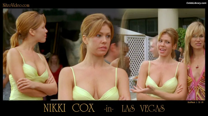 Nikki Cox photo 8 of 239