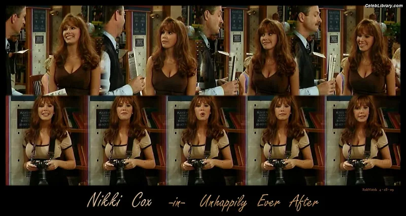 Nikki Cox photo 10 of 239