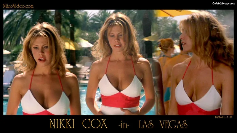 Nikki Cox photo 4 of 239