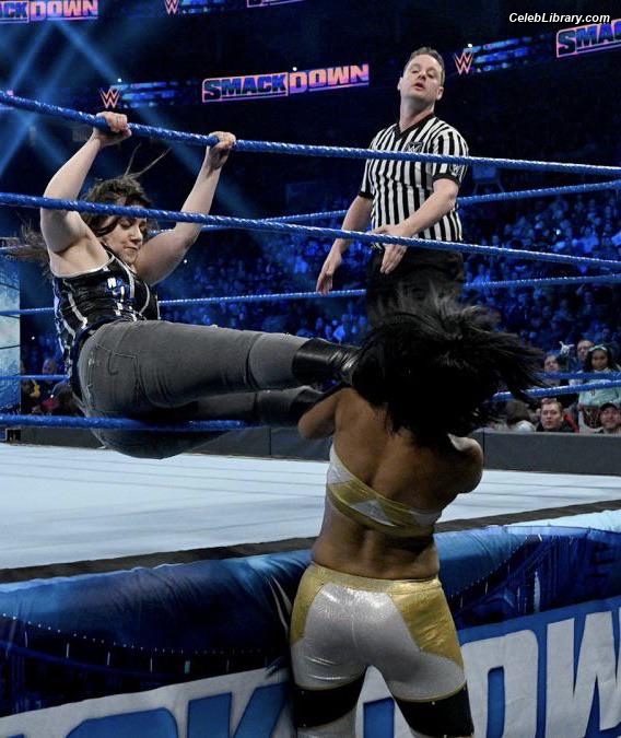 Nikki Cross photo 6 of 446
