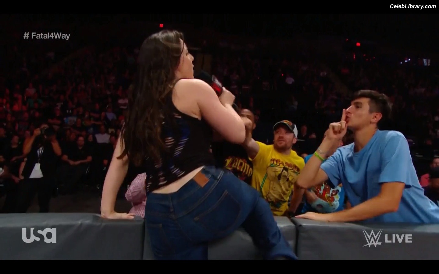 Nikki Cross photo 3 of 446
