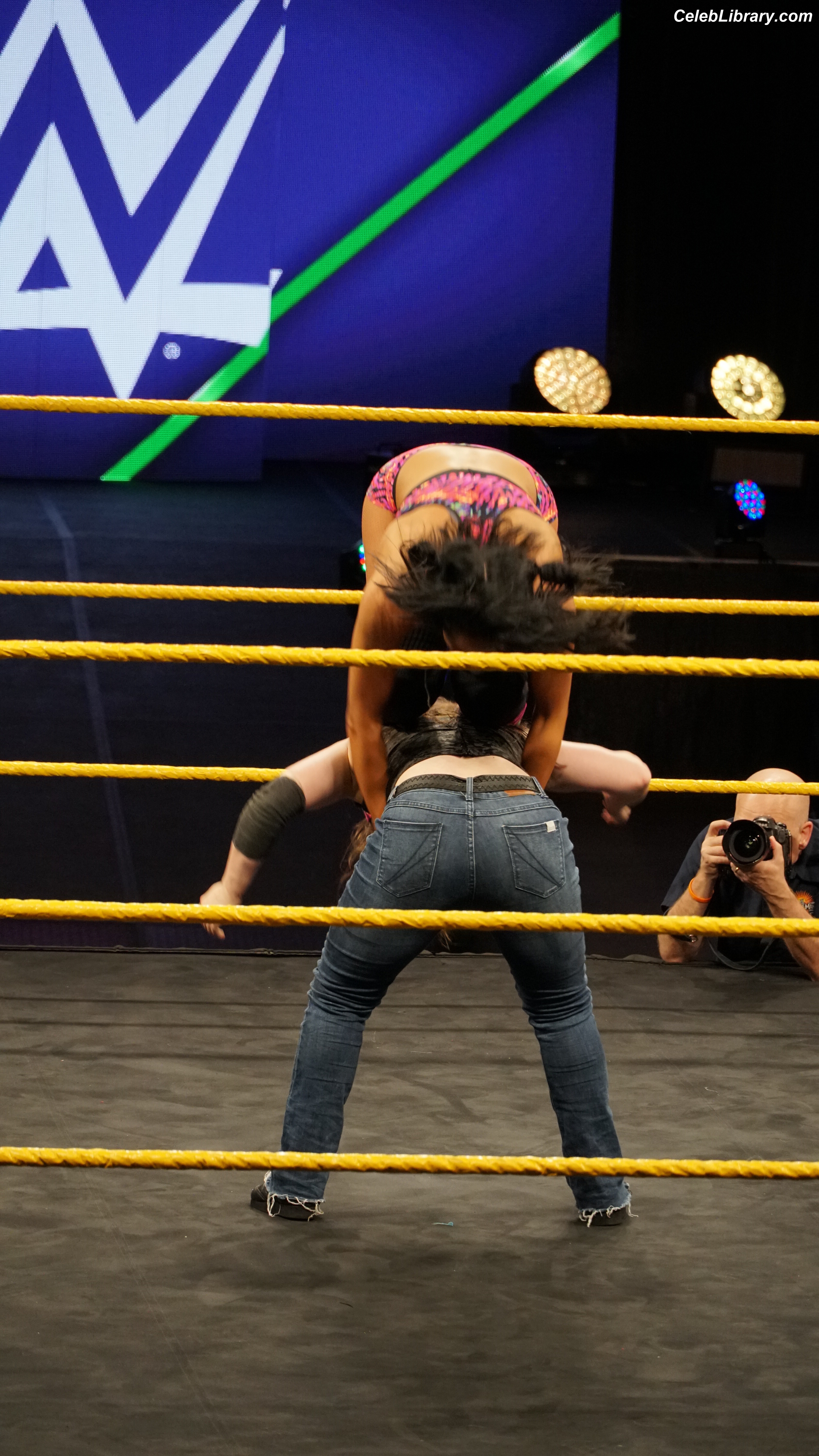 Nikki Cross photo 4 of 446
