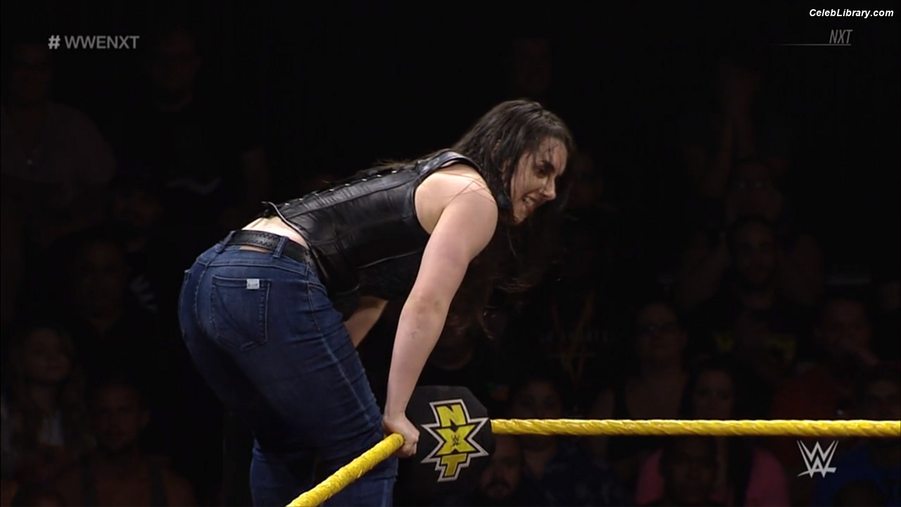 Nikki Cross photo 22 of 446