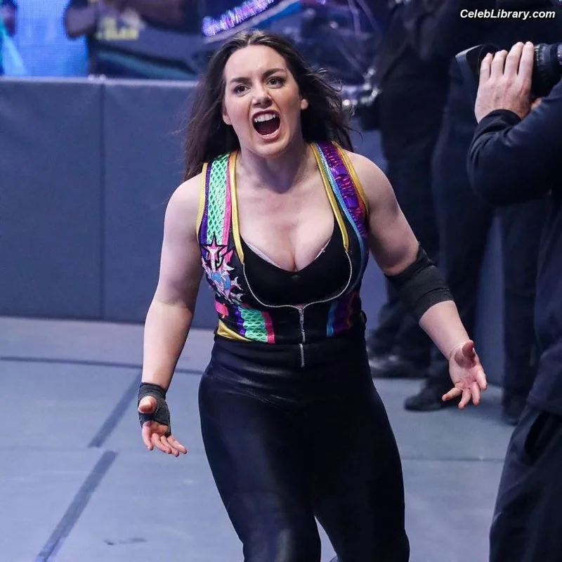 Nikki Cross photo 9 of 446