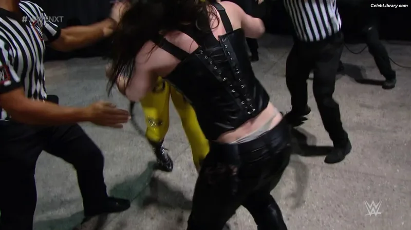 Nikki Cross photo 17 of 446