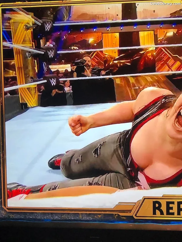 Nikki Cross photo 14 of 446