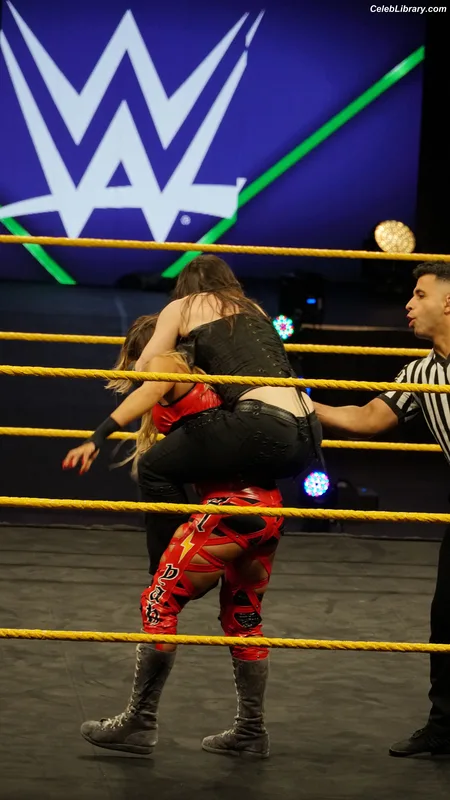 Nikki Cross photo 9 of 446