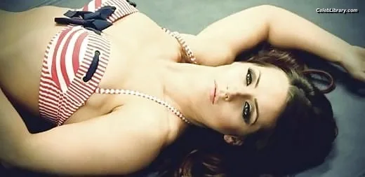 Nikki Cross photo 16 of 446