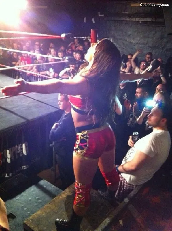 Nikki Cross photo 15 of 446