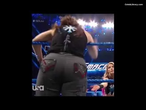 Nikki Cross photo 23 of 446