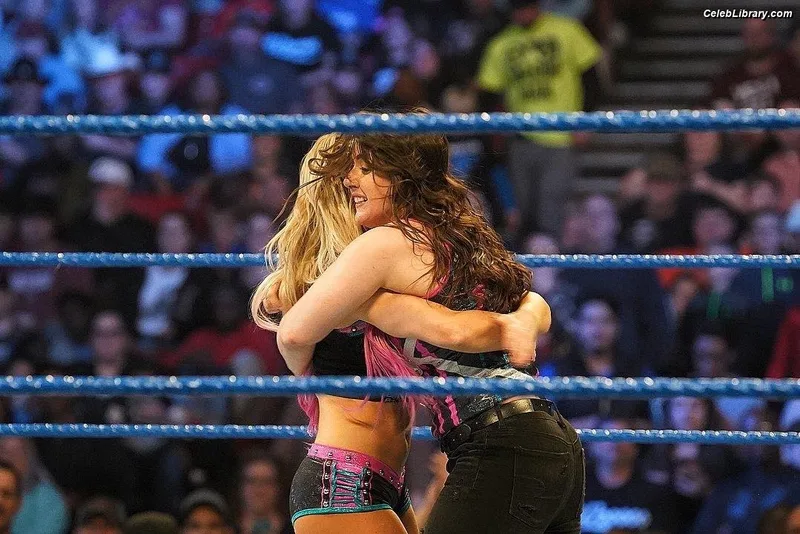 Nikki Cross photo 8 of 446