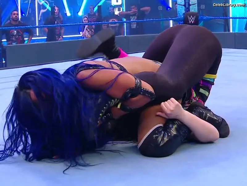 Nikki Cross photo 14 of 446