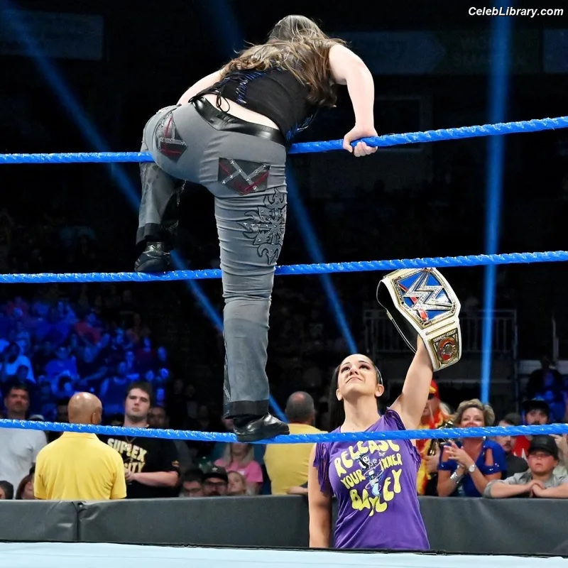 Nikki Cross photo 19 of 446