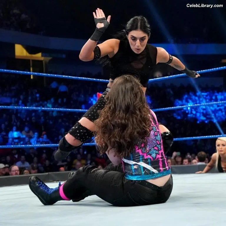 Nikki Cross photo 2 of 446