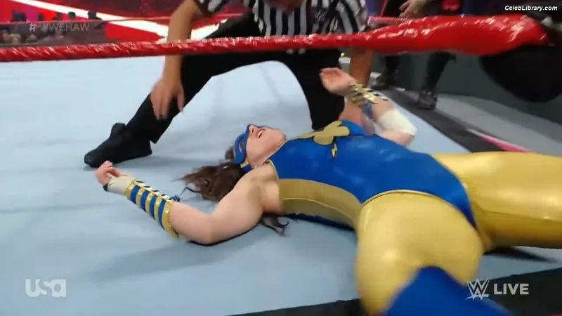 Nikki Cross photo 23 of 446