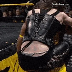 Nikki Cross photo 5 of 446