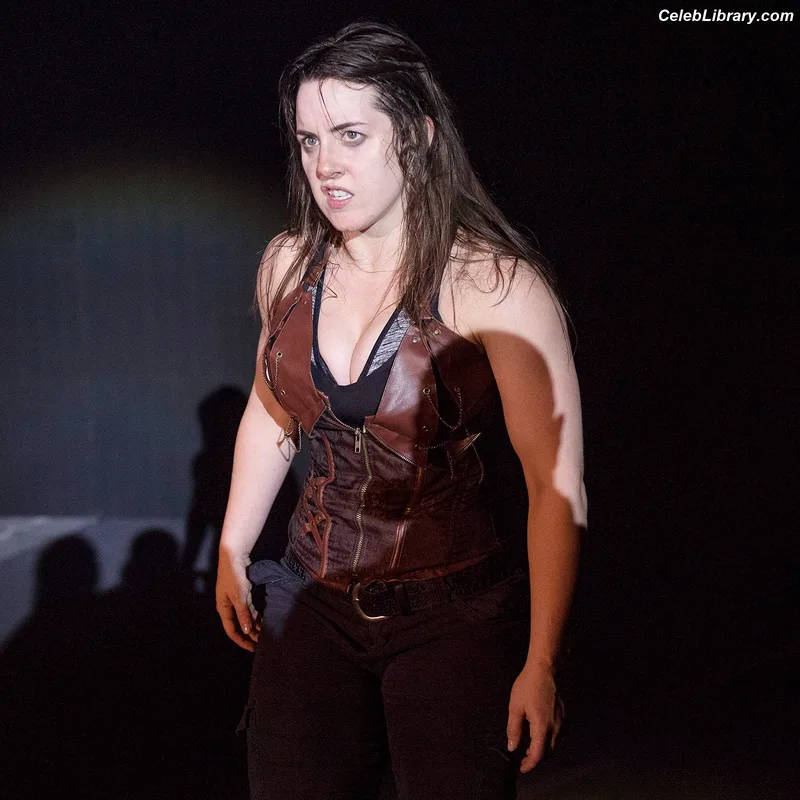 Nikki Cross photo 3 of 446