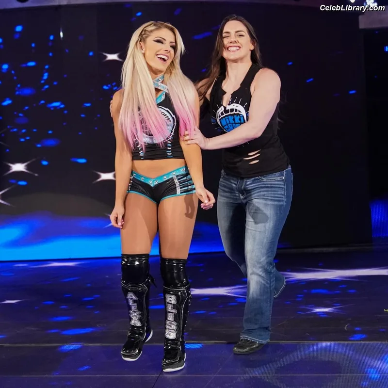 Nikki Cross photo 12 of 446