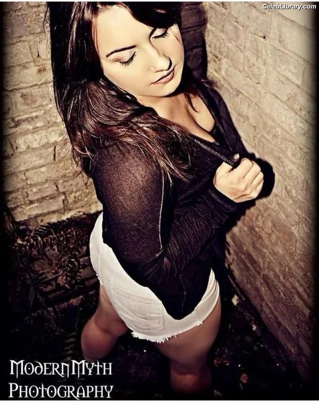 Nikki Cross photo 17 of 446