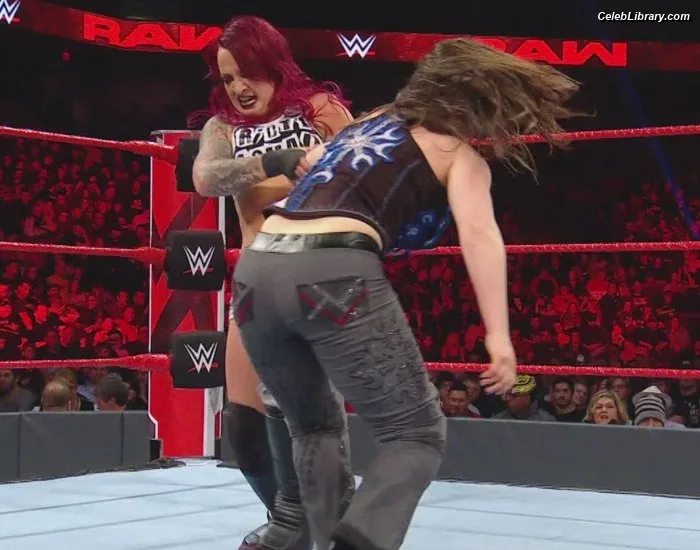 Nikki Cross photo 1 of 446