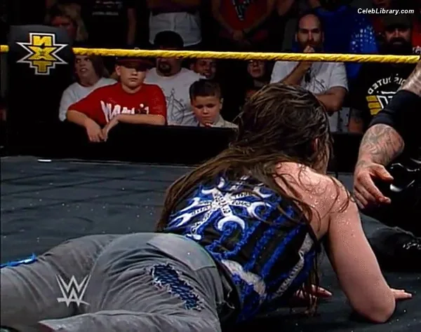 Nikki Cross photo 24 of 446