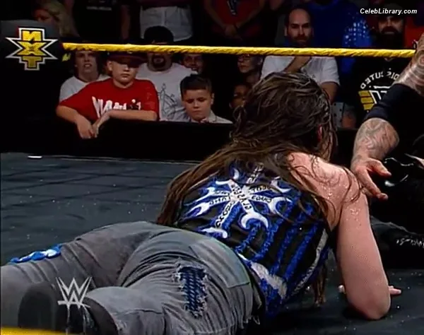 Nikki Cross photo 1 of 446