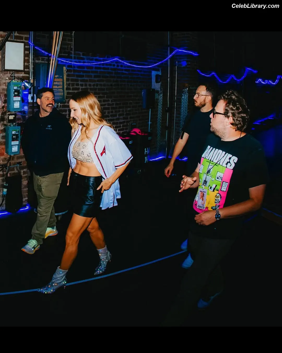 Nikki Glaser photo 15 of 559