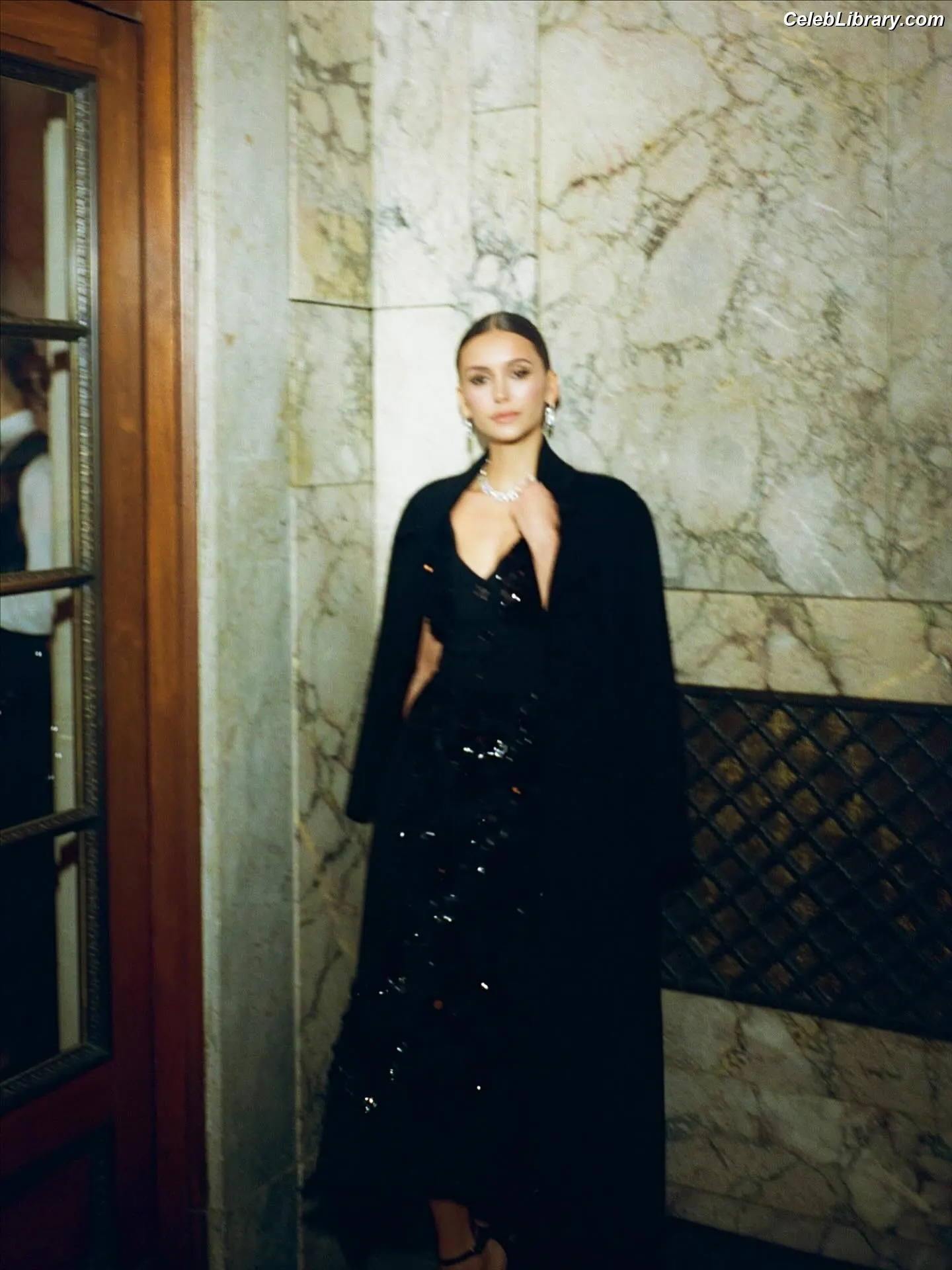 Nina Dodrev photo 15 of 2248