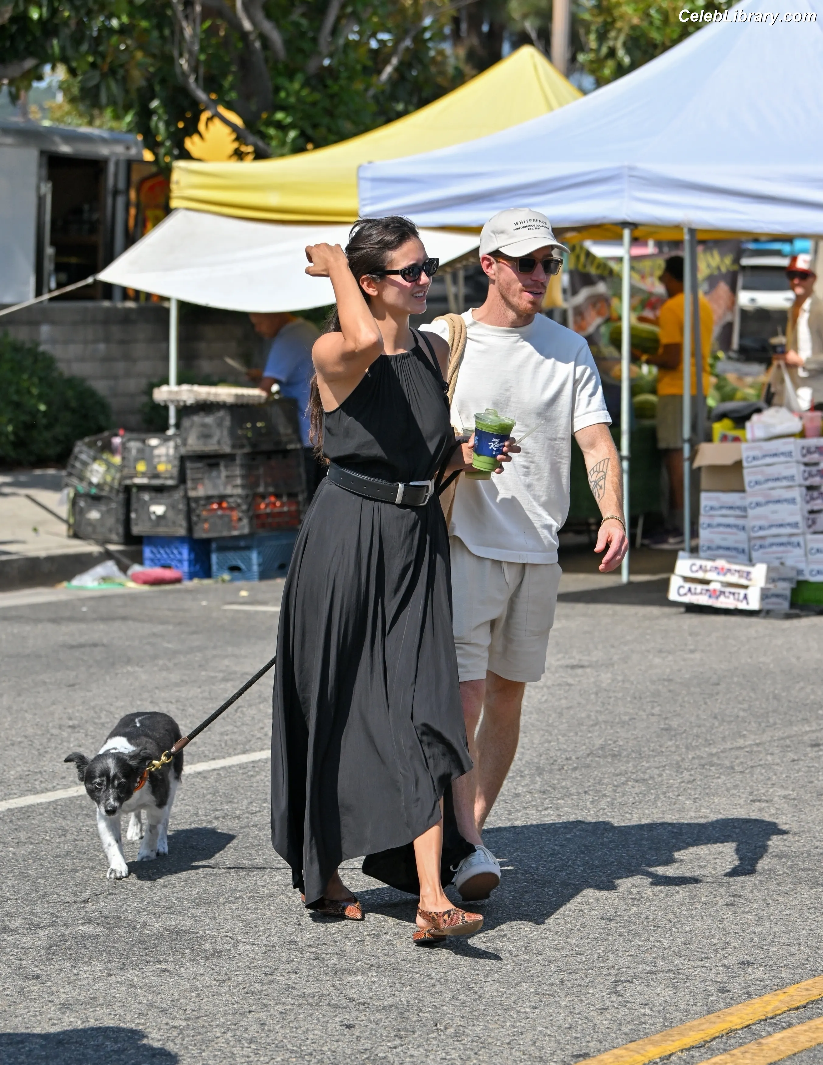 Nina Dodrev photo 5 of 2248
