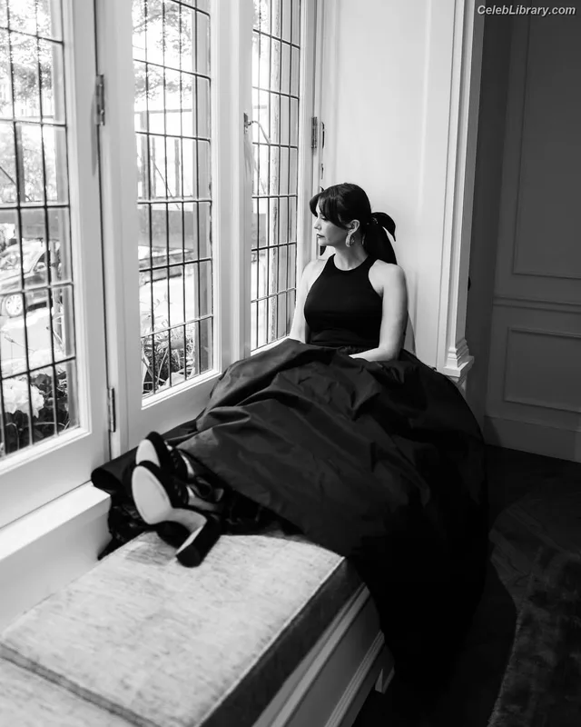 Nina Dodrev photo 16 of 2238
