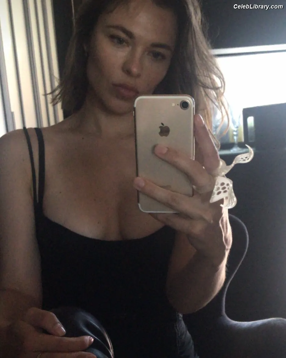 Nina Kraviz photo 24 of 88