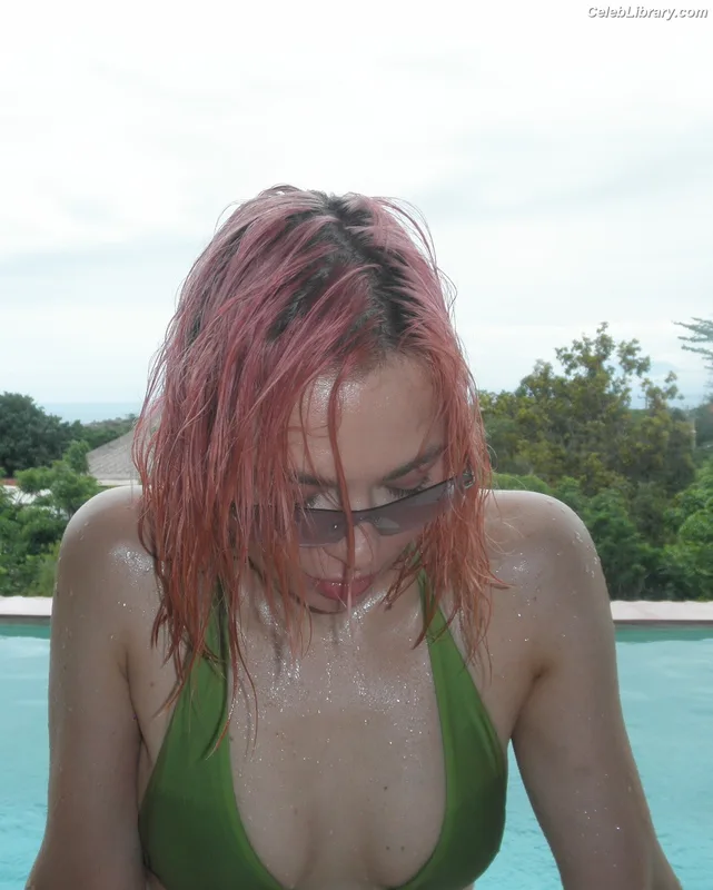 Nina Kraviz photo 4 of 89