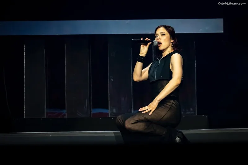 Nina Kraviz photo 6 of 89