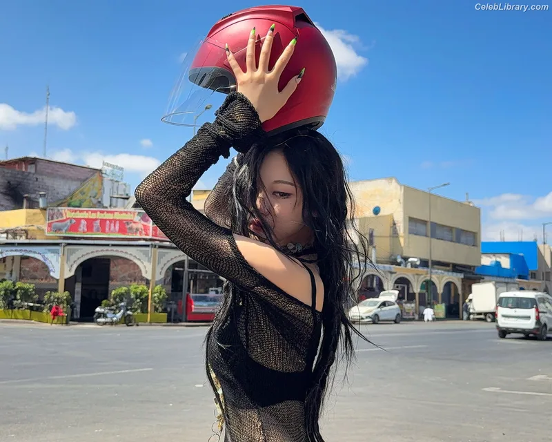 Ningning (aespa) photo 11 of 3045