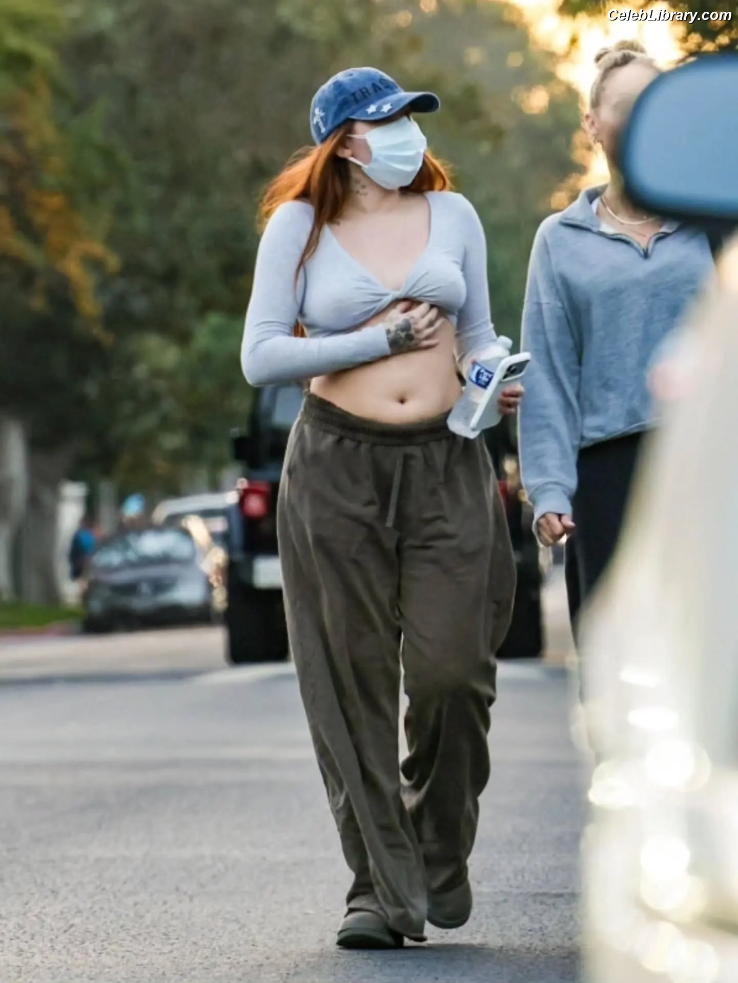 Noah Cyrus photo 21 of 911