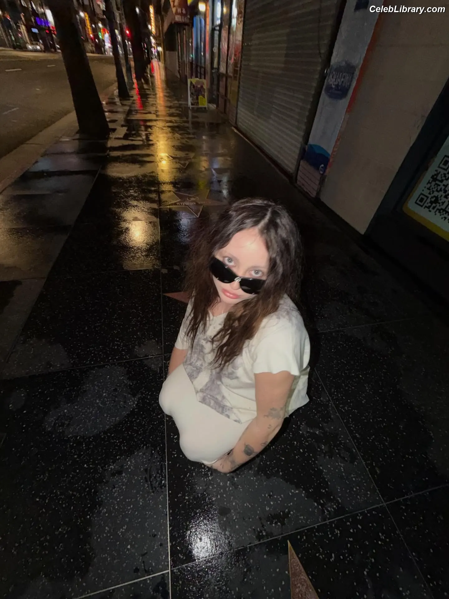 Noah Cyrus photo 24 of 911