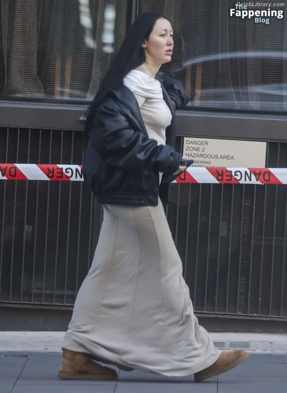 Noah Cyrus photo 22 of 908
