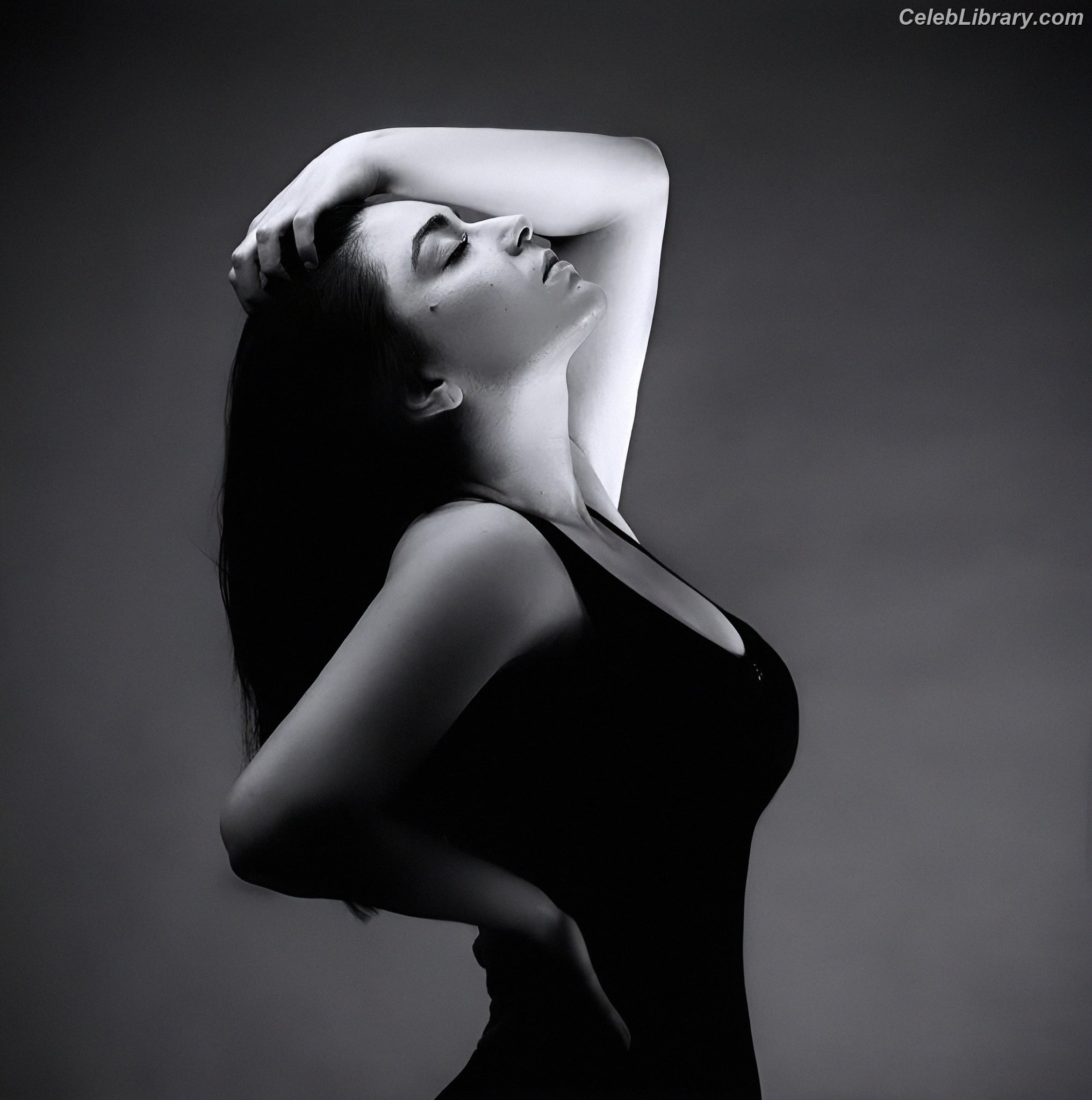 Noha Abdin photo 2 of 101