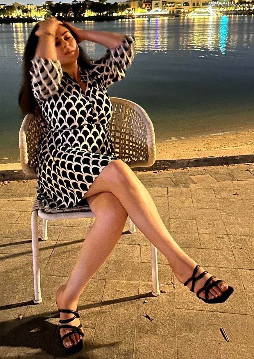Noha Abdin photo 1 of 101