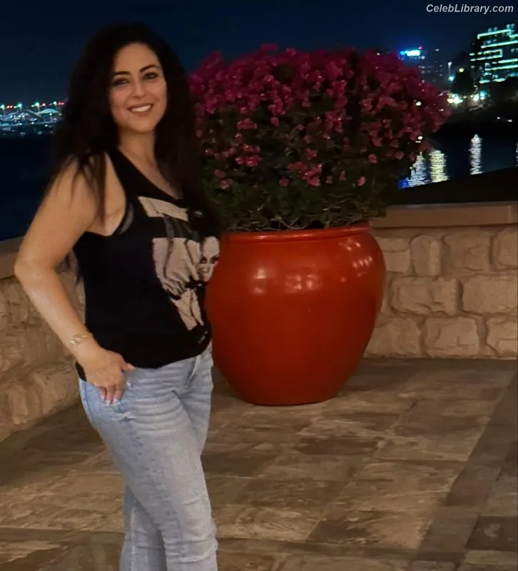 Noha Abdin photo 4 of 101