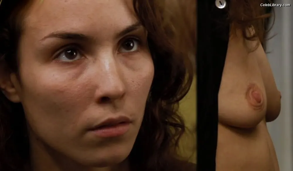 Noomi Rapace photo 9 of 25