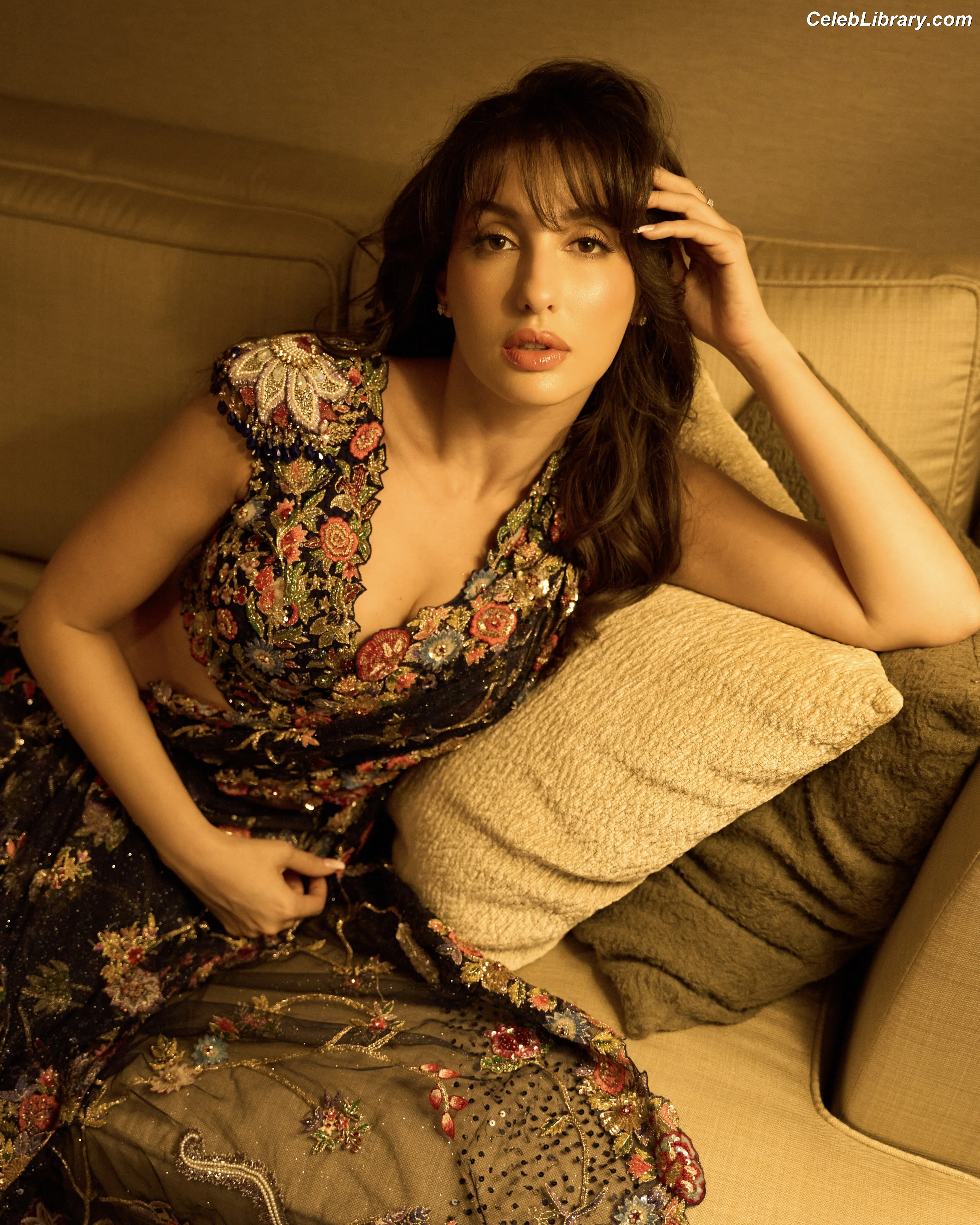 Nora Fatehi photo 10 of 378